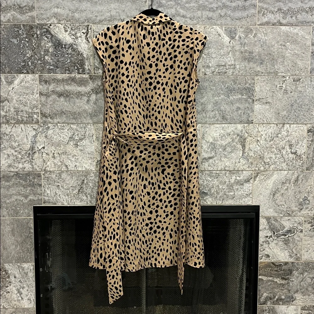 Apt 9 Leopard Button-Up Shirtdress with Tie-Belt – Medium – Leopard - Picture 6 of 8